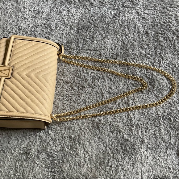 Victoria’s Secret The Victoria Medium Shoulder Bag - Picture 7 of 11